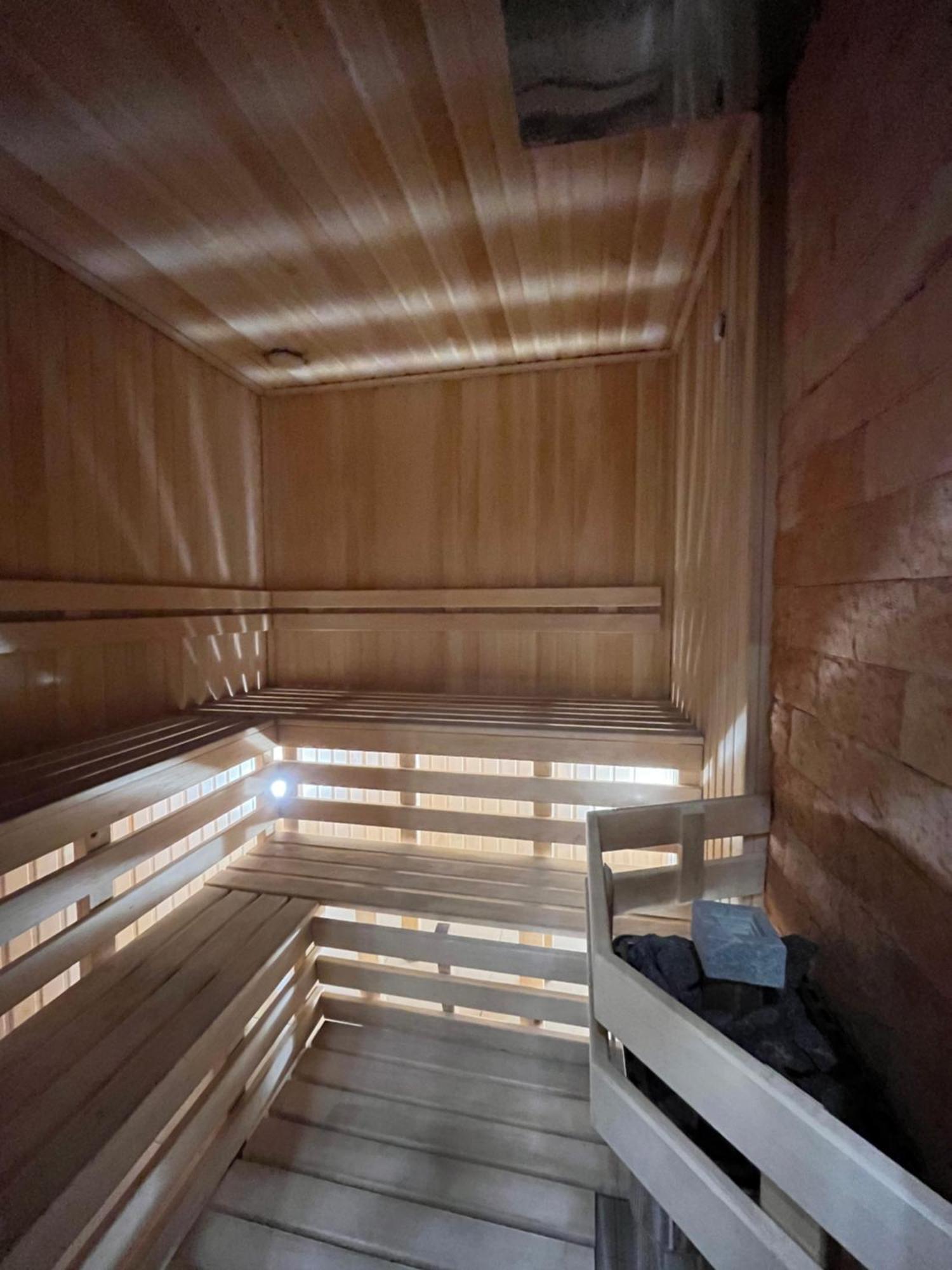 Resident Hotel Kazybek Bi Αλμάτι Εξωτερικό φωτογραφία